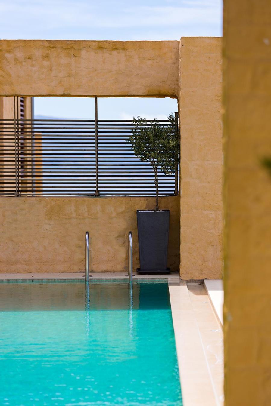 Beachfront Ravdoucha Epavlis Eleni Villa - Pool, Hot Tub, Gym, Sauna, Private Parking, Wifi Χανιά Εξωτερικό φωτογραφία