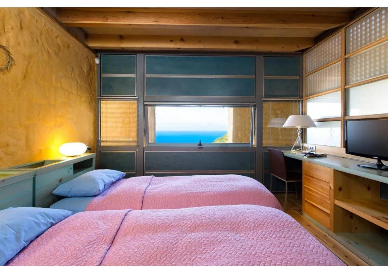 Beachfront Ravdoucha Epavlis Eleni Villa - Pool, Hot Tub, Gym, Sauna, Private Parking, Wifi Χανιά Εξωτερικό φωτογραφία