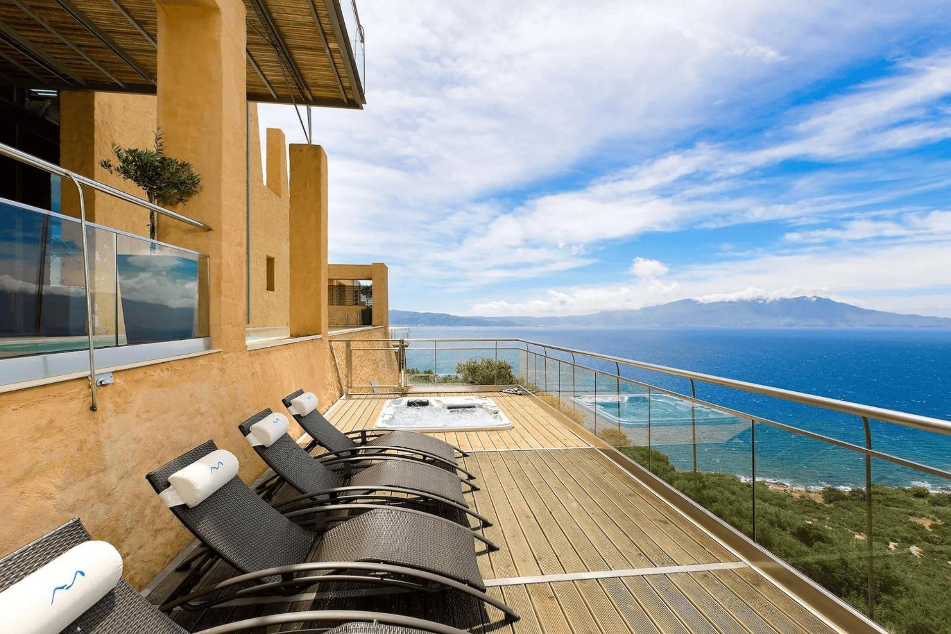 Beachfront Ravdoucha Epavlis Eleni Villa - Pool, Hot Tub, Gym, Sauna, Private Parking, Wifi Χανιά Εξωτερικό φωτογραφία